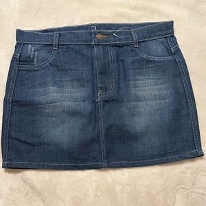 Mini jean skirt
